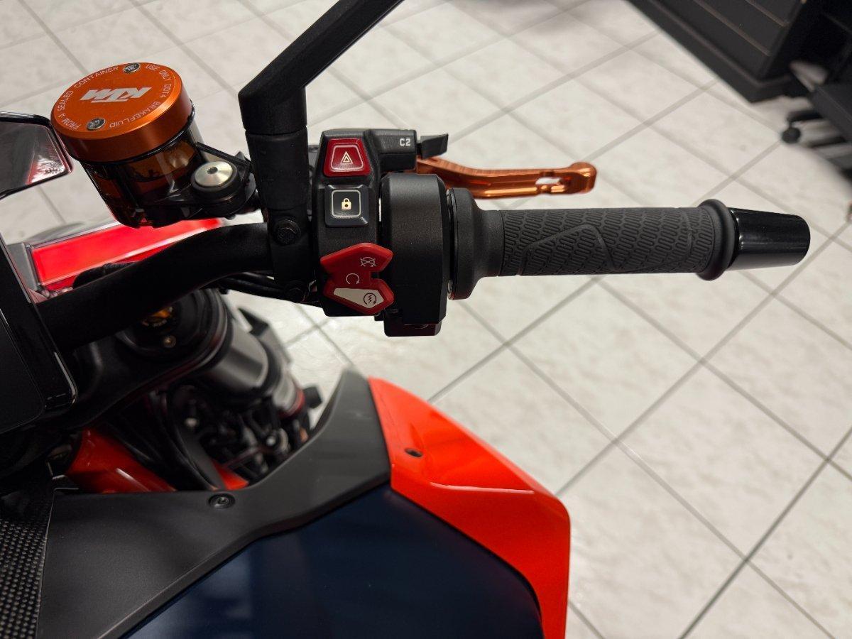 2021 KTM 1290 SUPER DUKE R SPORTS
