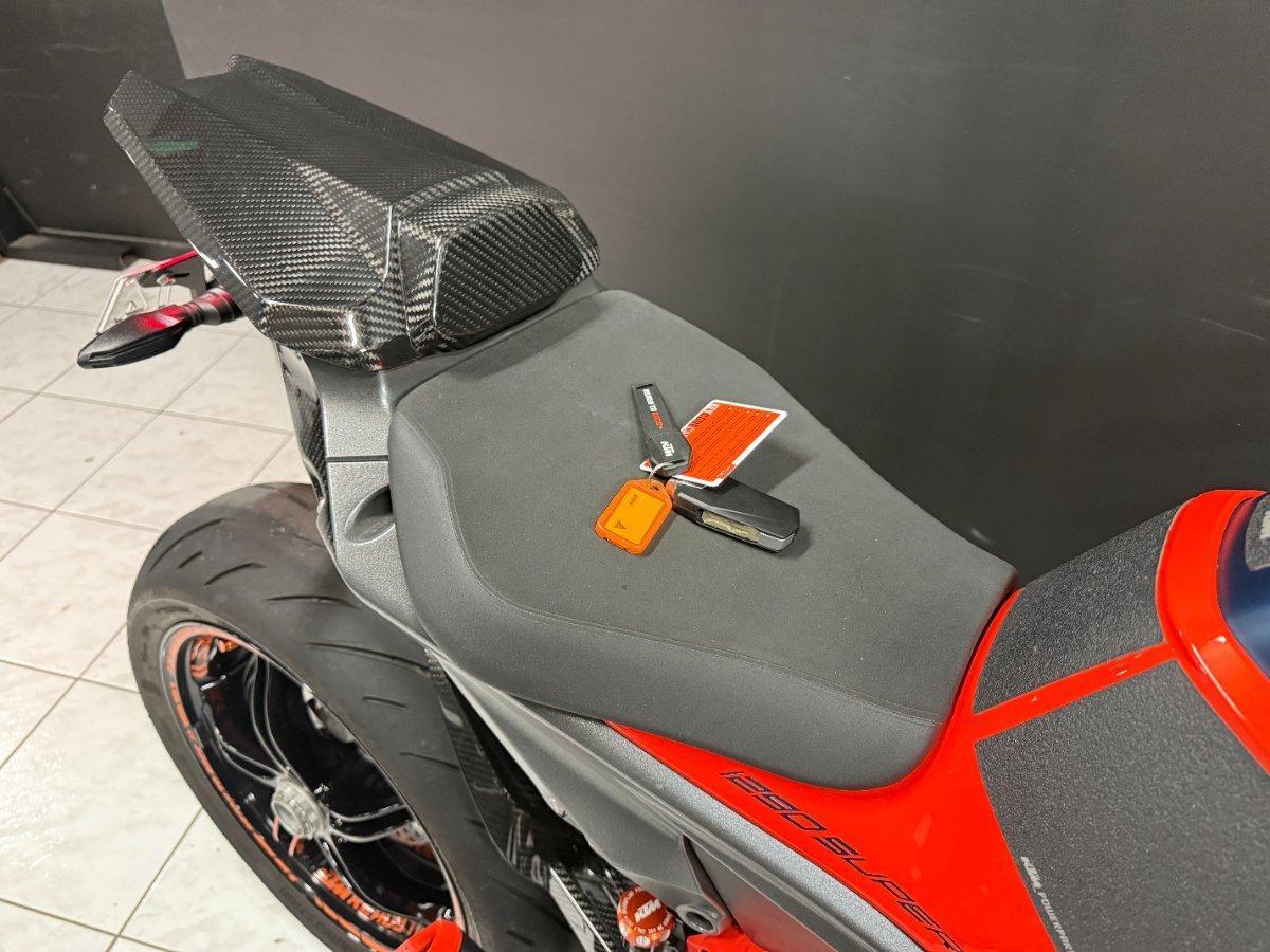 2021 KTM 1290 SUPER DUKE R SPORTS
