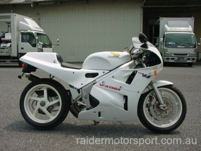 1988 HONDA VFR750R RC30 GHOST