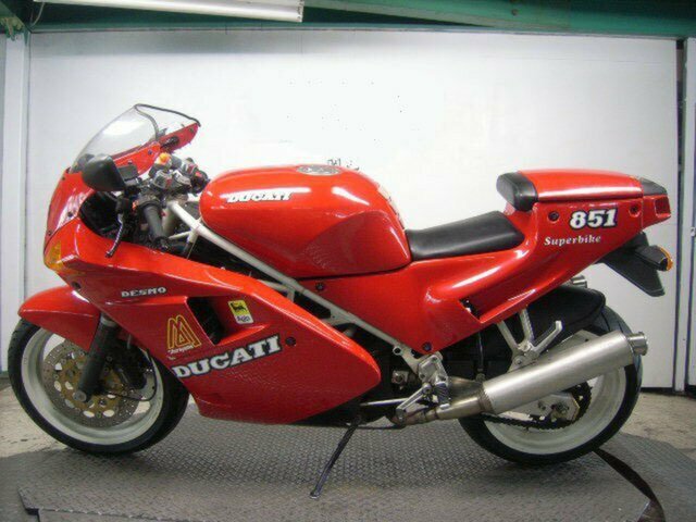 1990 DUCATI 851