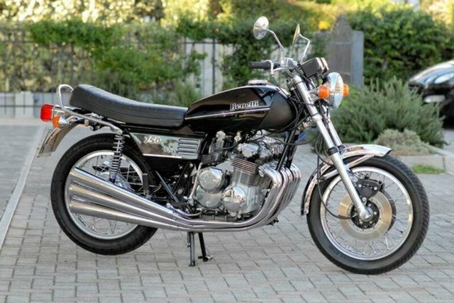 1975 BENELLI 750 SEI