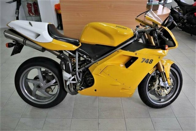 2000 DUCATI 748R