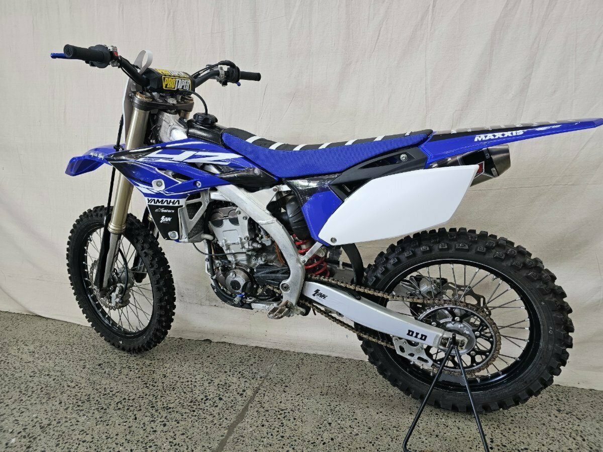 2010 YAMAHA YZ250F MOTOCROSS