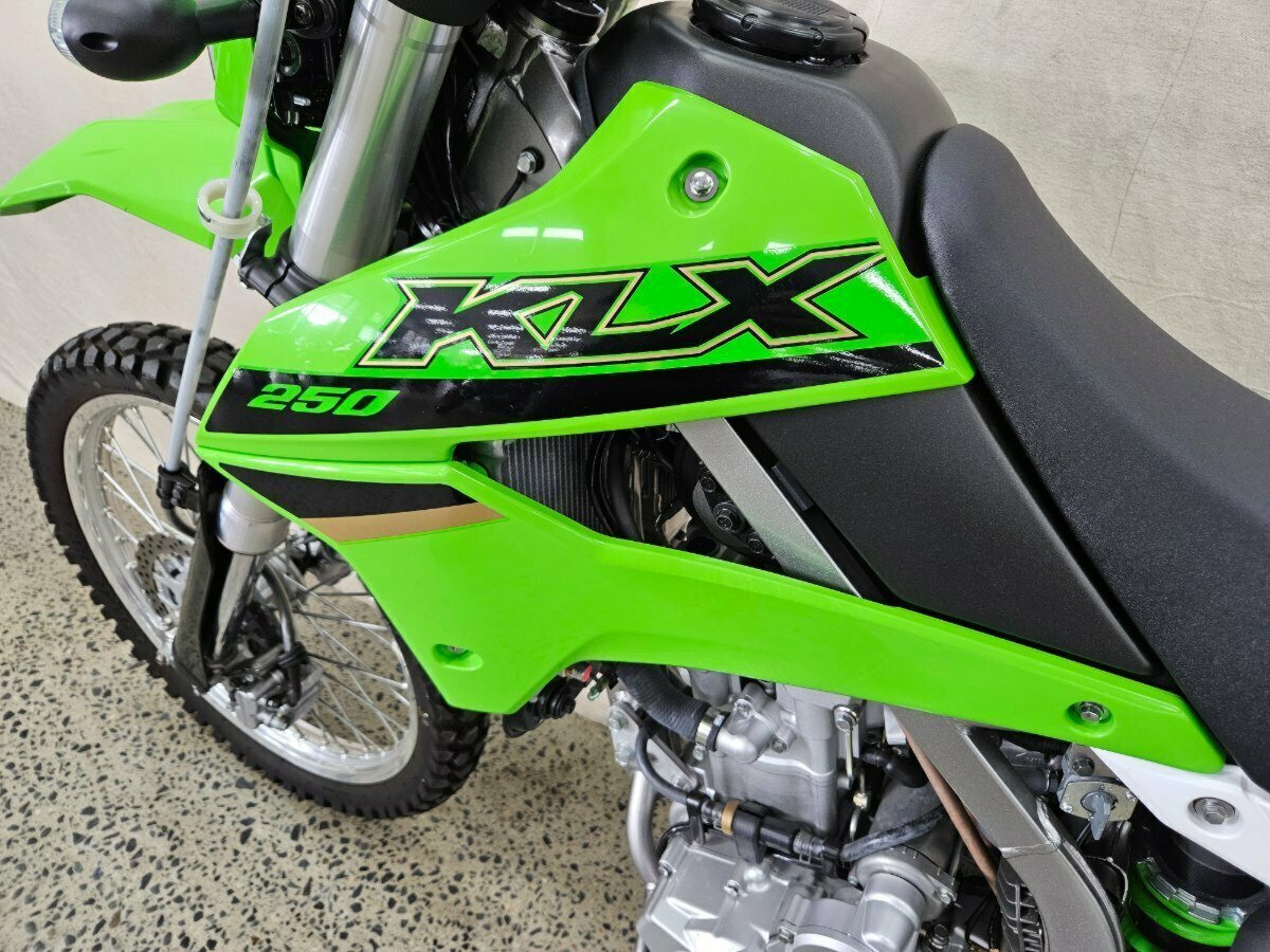 2022 KAWASAKI KLX250 ENDURO