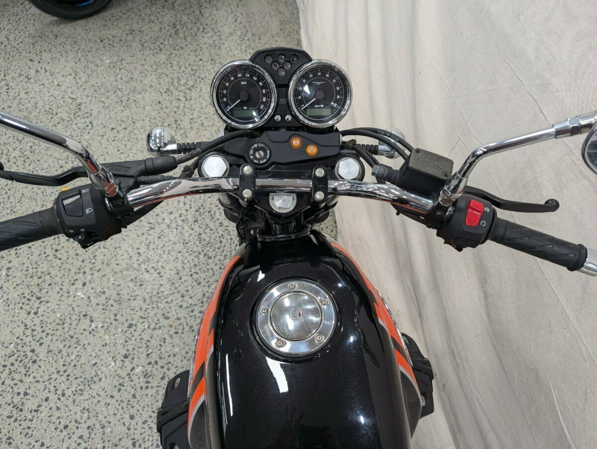 2015 MOTO GUZZI V7 II SPECIAL ROAD