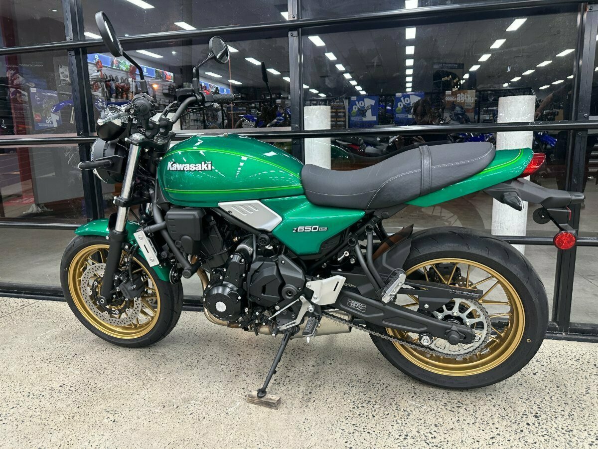 2023 KAWASAKI Z650 RS ROAD