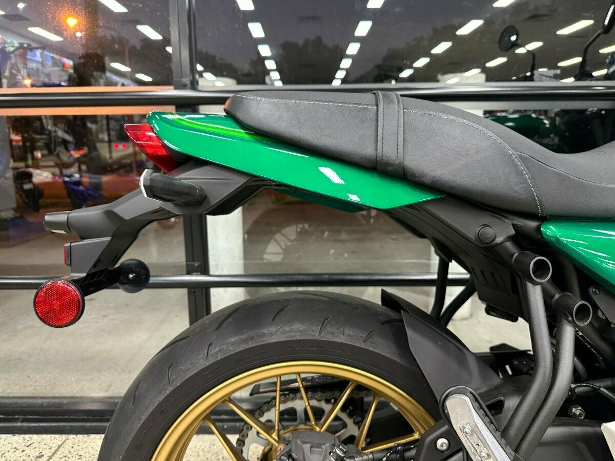 2023 KAWASAKI Z650 RS ROAD