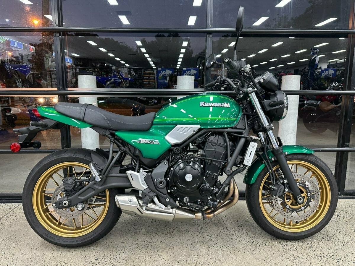 2023 KAWASAKI Z650 RS ROAD