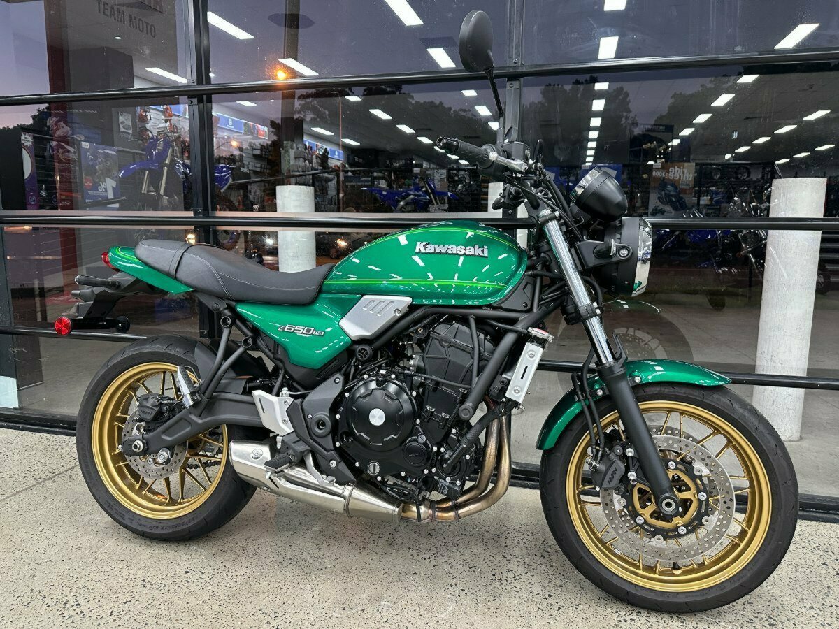 2023 KAWASAKI Z650 RS ROAD