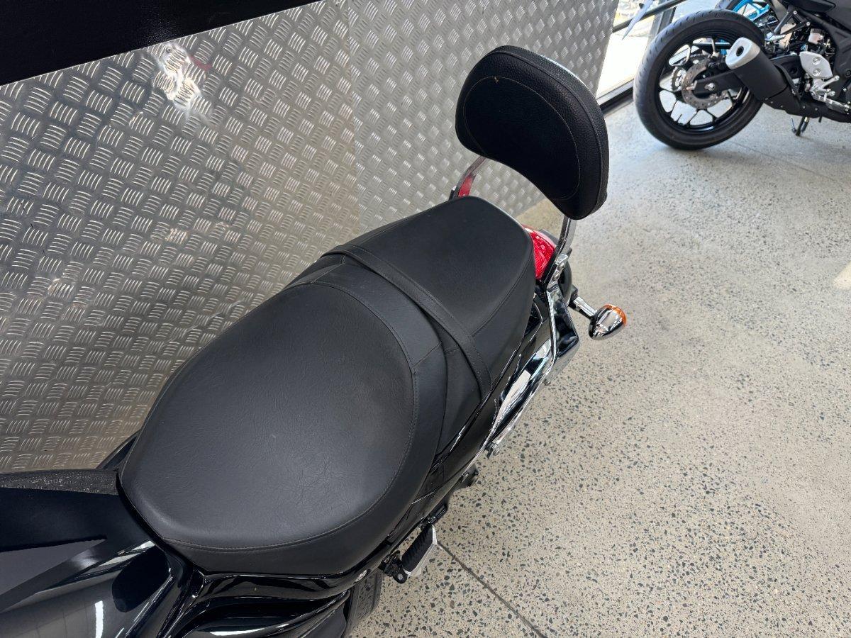 2015 SUZUKI BOULEVARD M109R (VZR1800) CRUISER