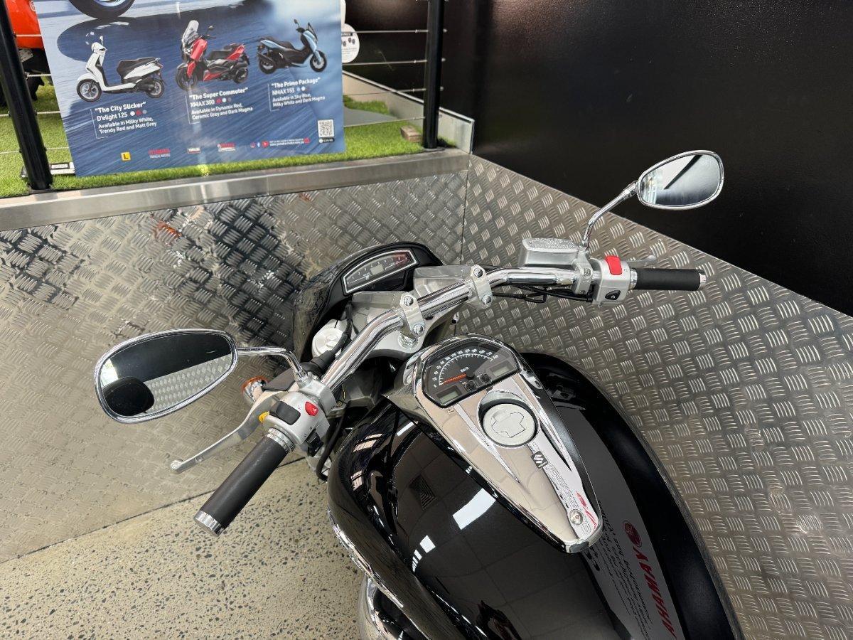 2015 SUZUKI BOULEVARD M109R (VZR1800) CRUISER