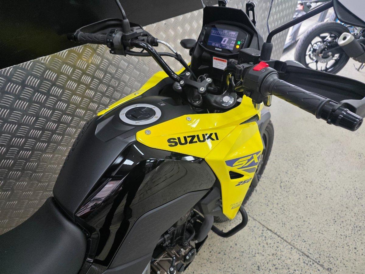 2024 SUZUKI V-STROM 250SX MY25 DUAL SPORTS