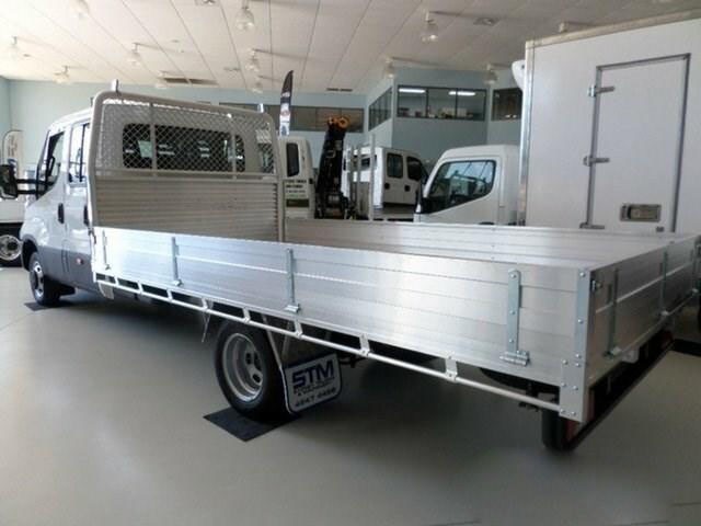 2015 IVECO DAILY TRUCK TRAY