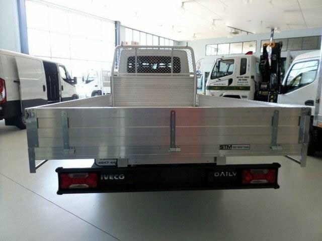 2015 IVECO DAILY TRUCK TRAY