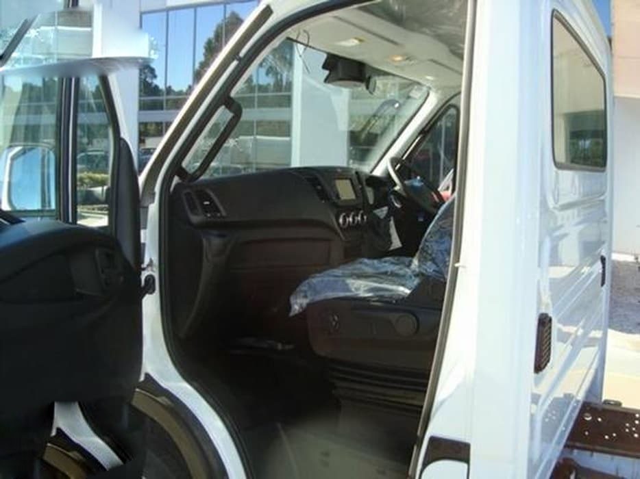 2017 IVECO DAILY 45C17 TRUCK AUTOMATIC CAB CHASSIS