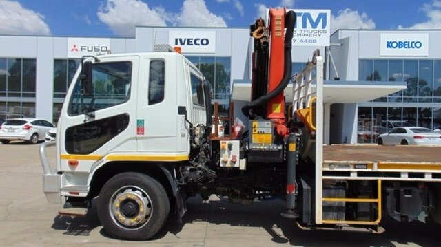 2013 MITSUBISHI FIGHTER TRUCK AUTOMATIC CRANE TRUCK