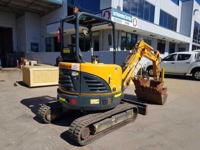 2015 HYUNDAI ROBEX 27Z-9 EXCAVATOR