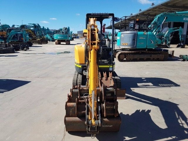 2015 HYUNDAI ROBEX 27Z-9 EXCAVATOR