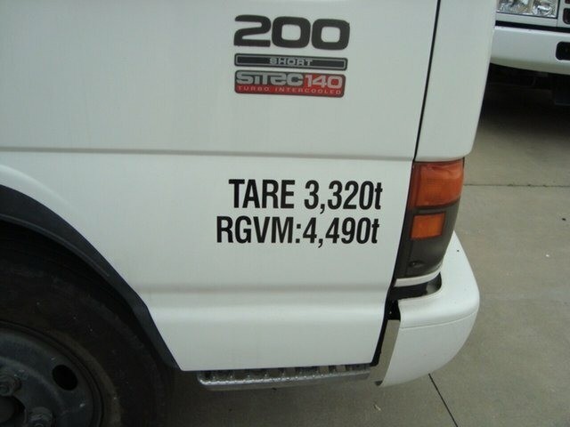 2004 ISUZU NPR200 TRUCK TIPPER