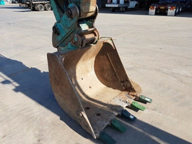 2010 KOBELCO SK200 EXCAVATOR