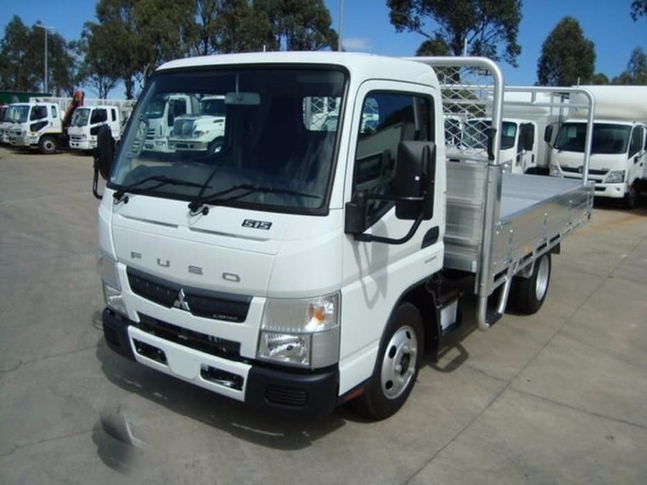 2017 FUSO CANTER 515 NARROW TRUCK AUTOMATIC TRAY