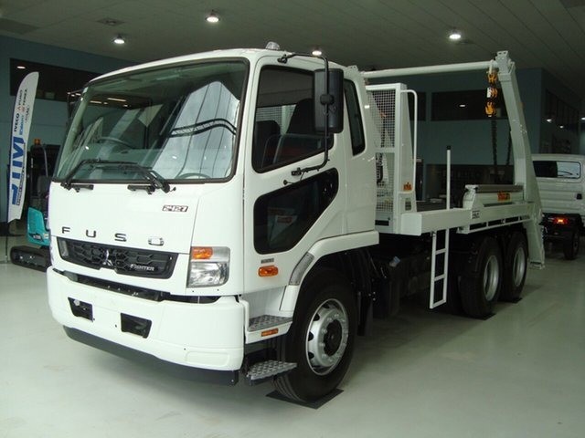2018 FUSO FIGHTER 2427 FN62FK2RFAM TRUCK AUTOMATIC HOOKLIFT/BI FOLD