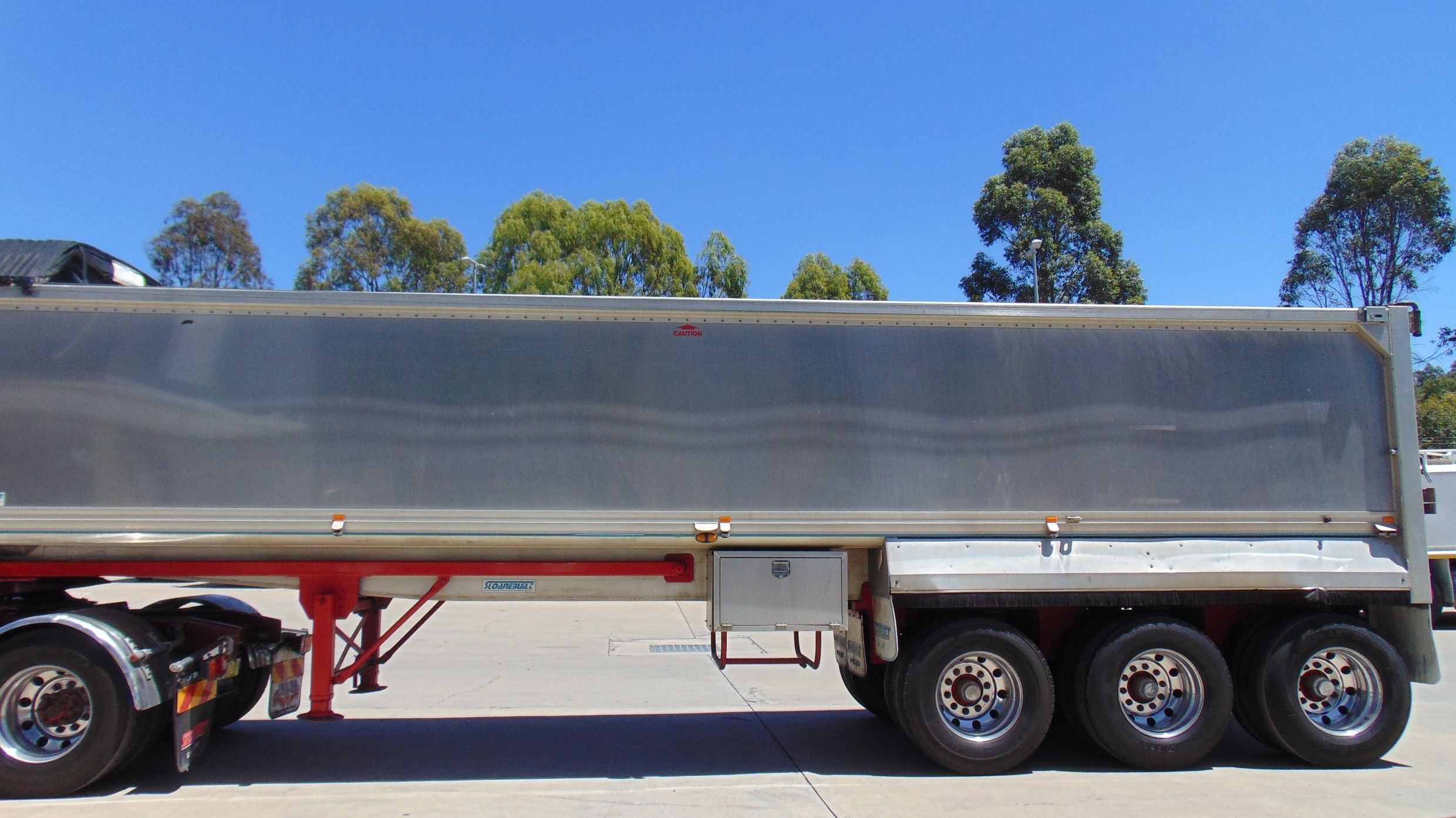 2007 SLOANEBUILT TIPPER TRAILER TRI AXLE TIPPER TRAILER