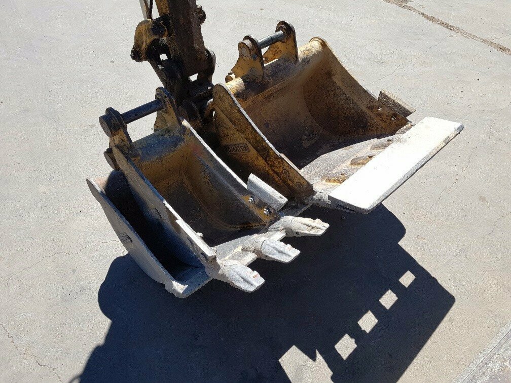 2013 KOMATSU PC35MR-3 MR-3 AUTOMATIC 1D TRACK MOUNTED EXCAVATOR