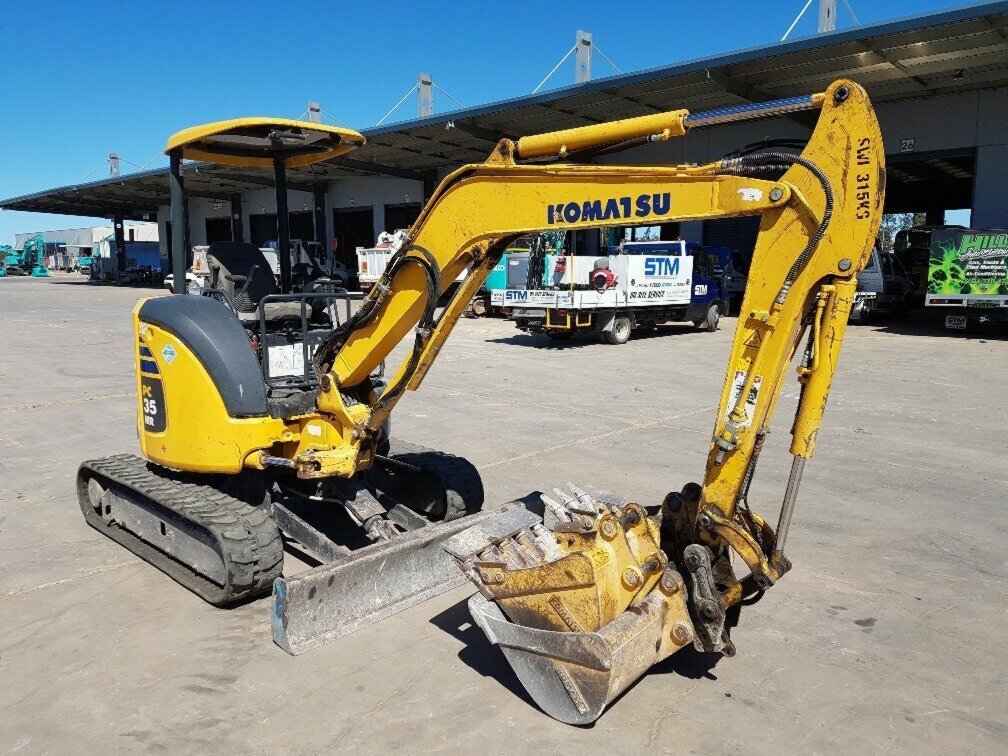 2013 KOMATSU PC35MR-3 MR-3 AUTOMATIC 1D TRACK MOUNTED EXCAVATOR