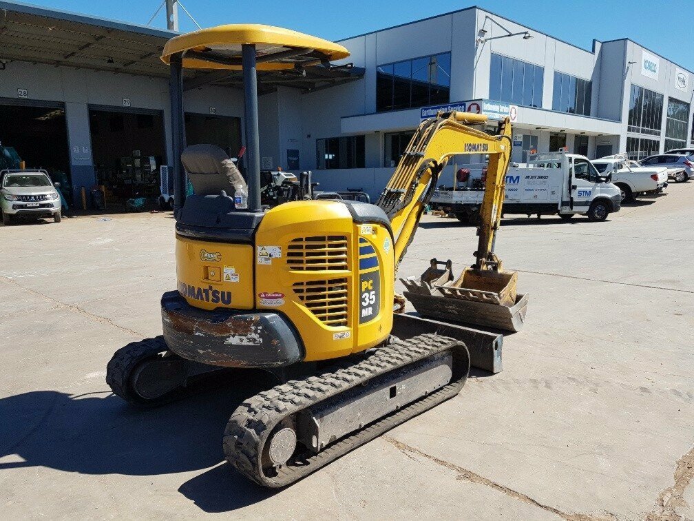 2013 KOMATSU PC35MR-3 MR-3 AUTOMATIC 1D TRACK MOUNTED EXCAVATOR