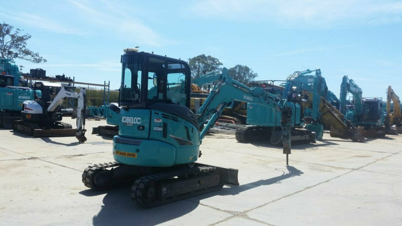 2015 KOBELCO SK35SR -6 AUTOMATIC 1D TRACK MOUNTED EXCAVATOR