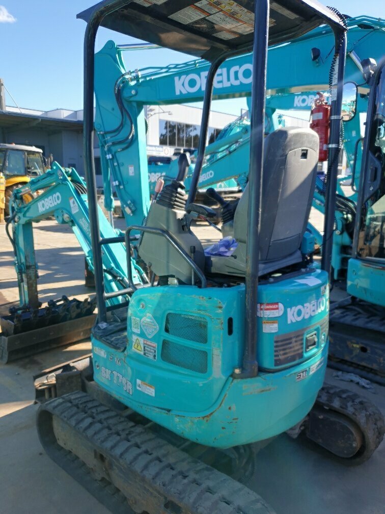 2016 KOBELCO SK17SR -5 AUTOMATIC 1D TRACK MOUNTED EXCAVATOR