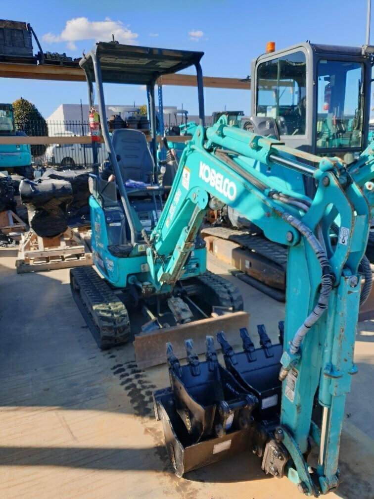 2016 KOBELCO SK17SR -5 AUTOMATIC 1D TRACK MOUNTED EXCAVATOR