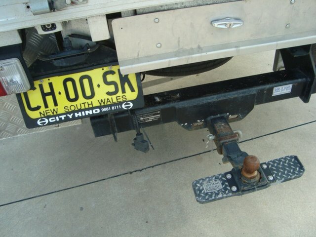 2016 HINO 617 300 MANUAL 2D TRUCK