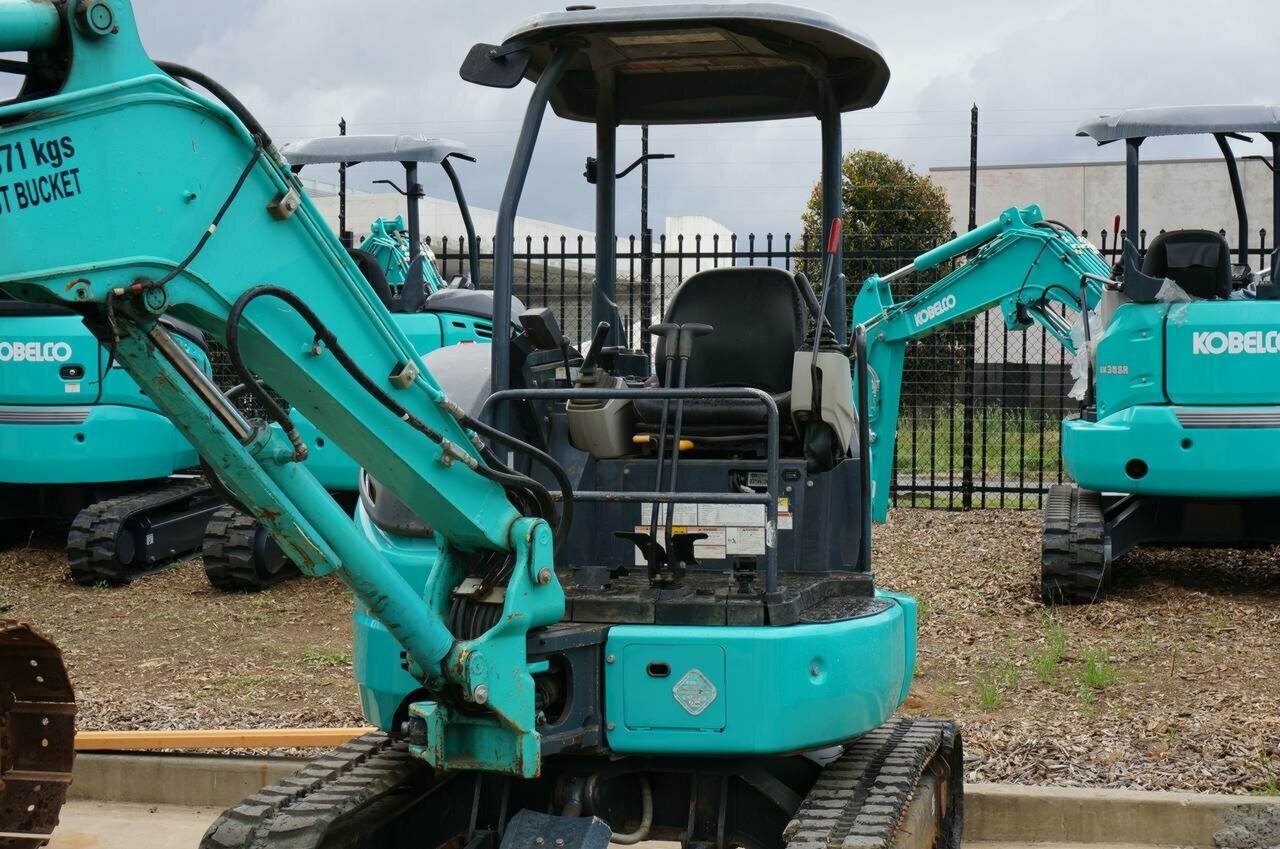 2015 KOBELCO SK35SR -6 AUTOMATIC 1D TRACK MOUNTED EXCAVATOR