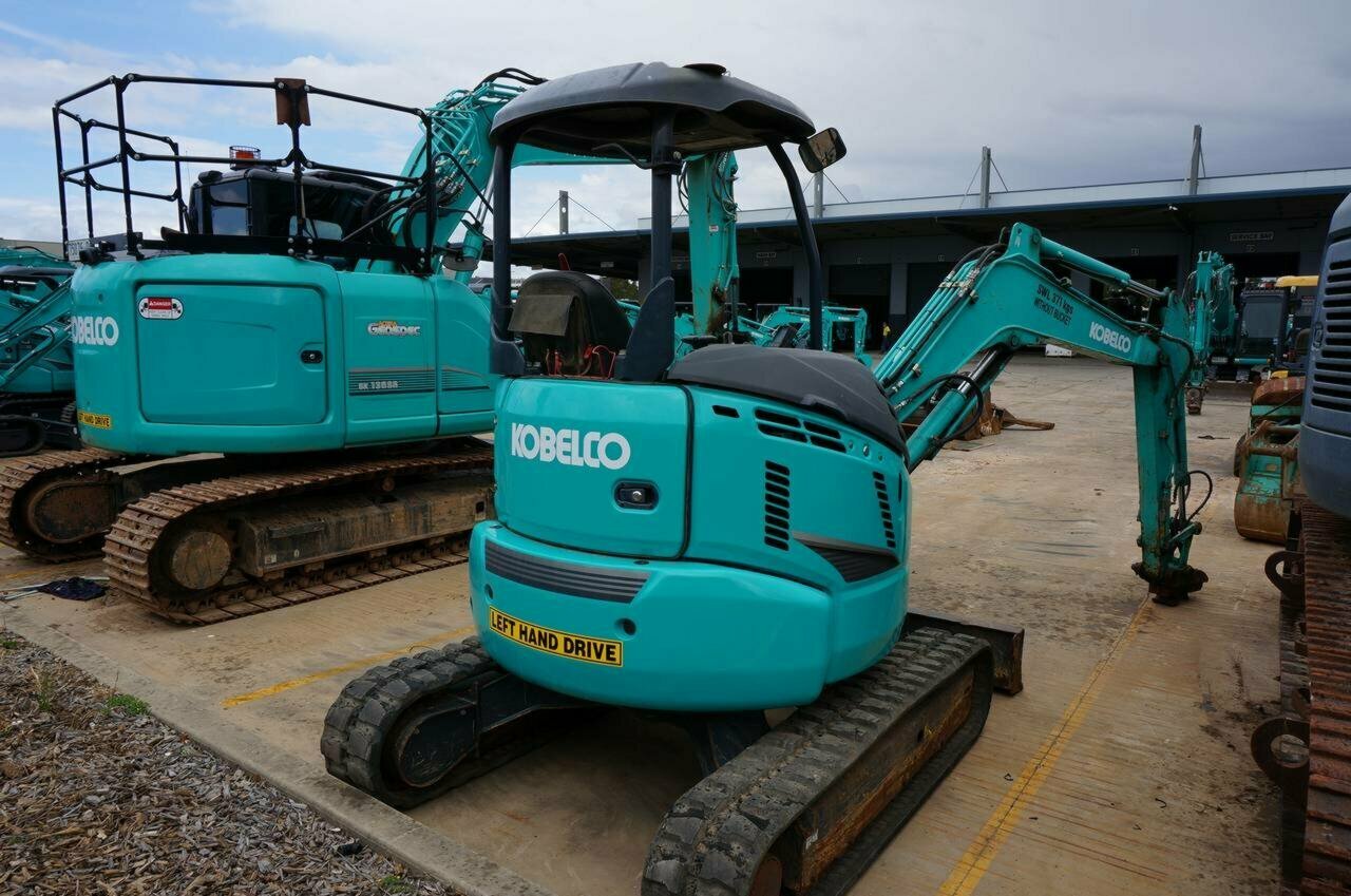 2015 KOBELCO SK35SR -6 AUTOMATIC 1D TRACK MOUNTED EXCAVATOR