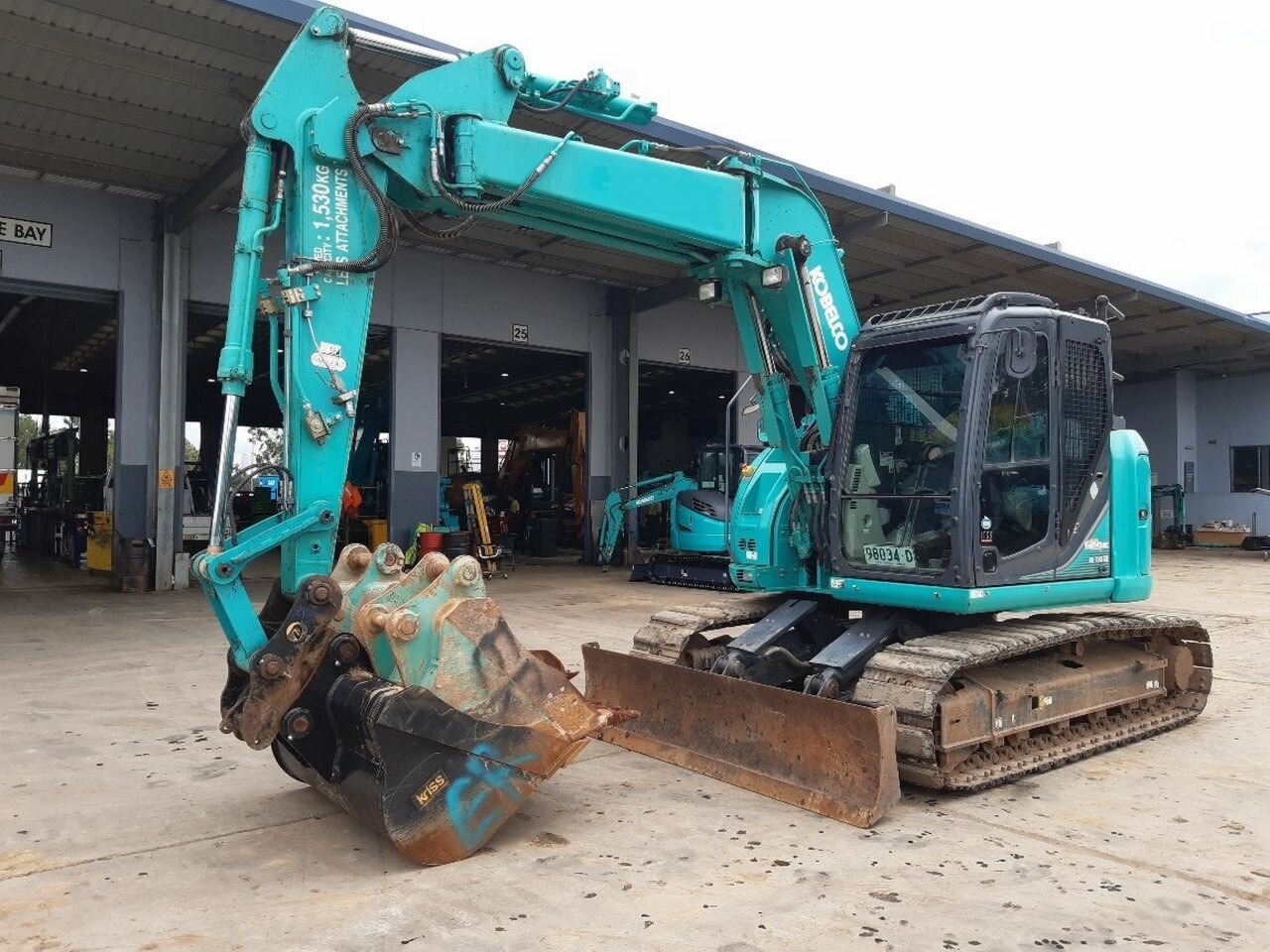 2016 KOBELCO SK135SR-3 OFFSET AUTOMATIC 1D TRACK MOUNTED EXCAVATOR