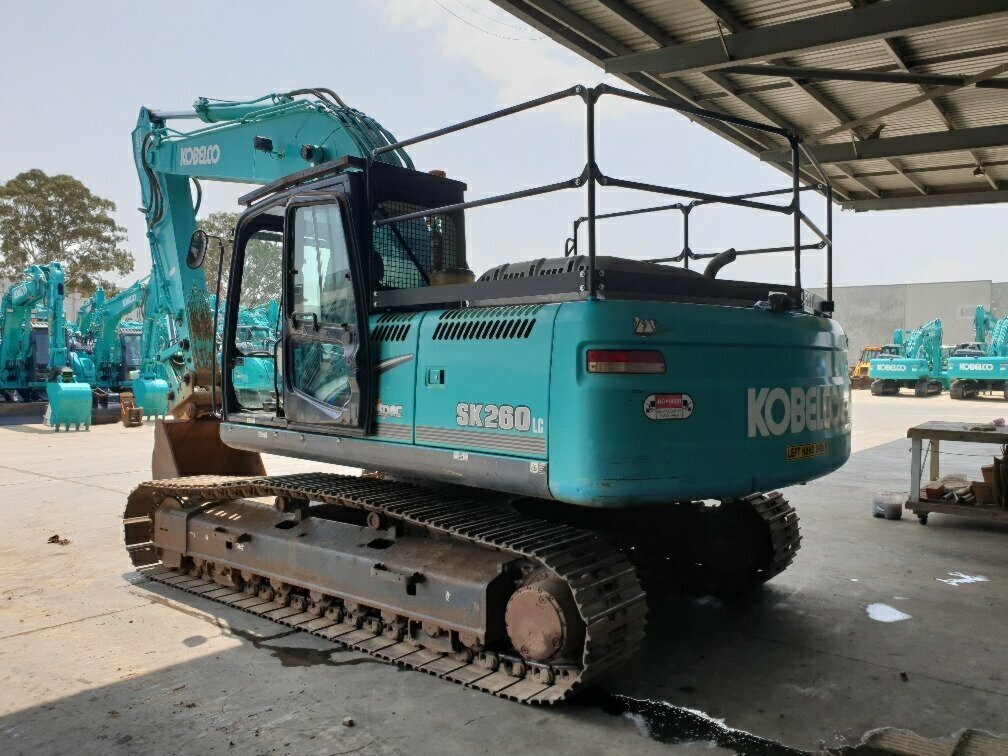 2011 KOBELCO SK260LC -8 AUTOMATIC 1D TRACK MOUNTED EXCAVATOR