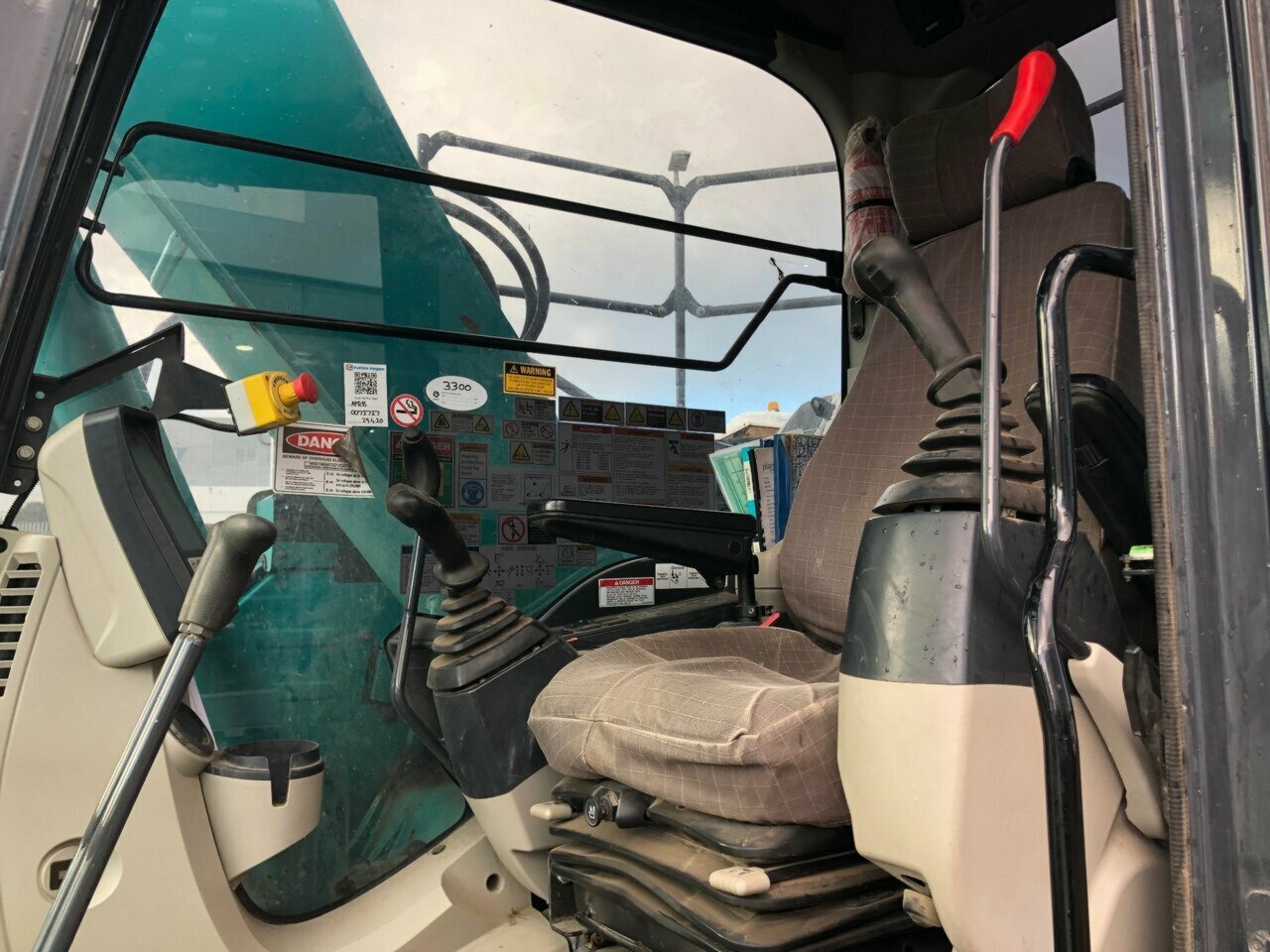 2017 KOBELCO SK135SR -3 1D TRACK MOUNTED EXCAVATOR