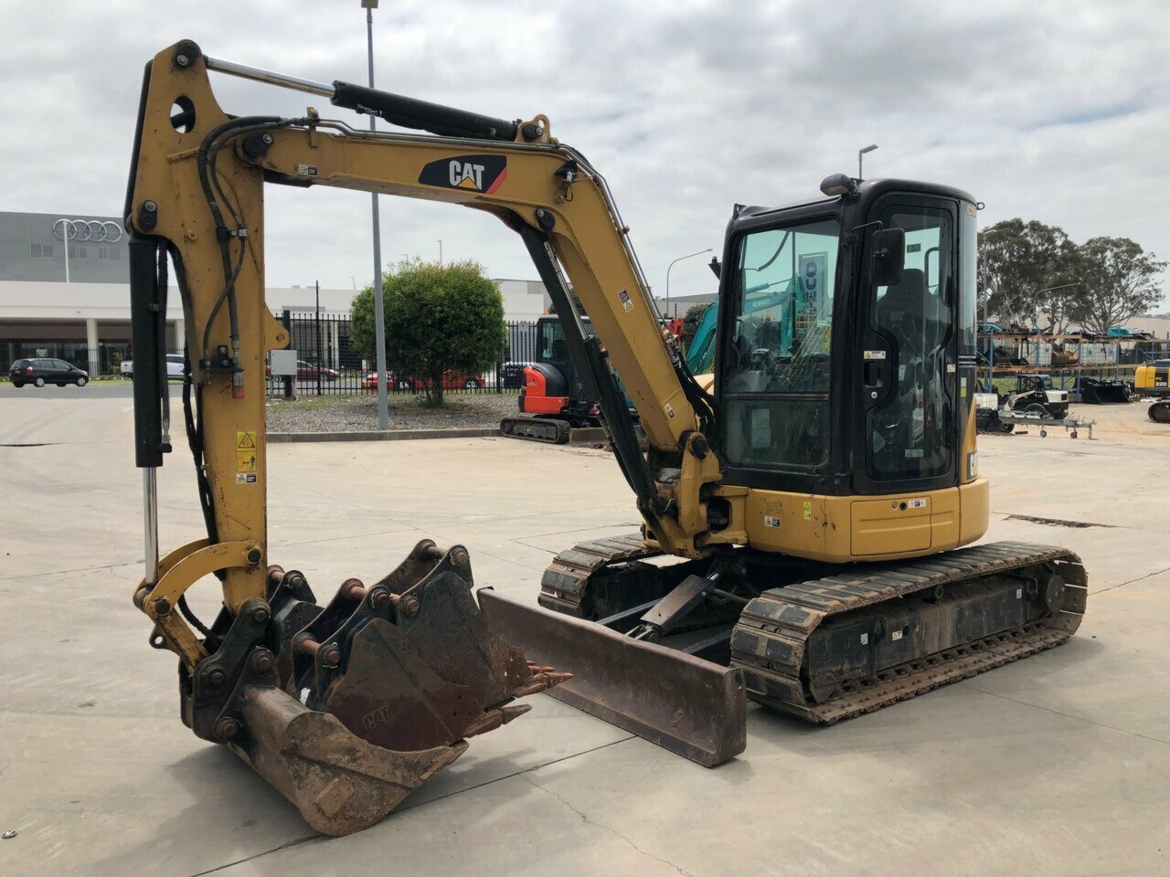 2000 CAT 305ERC 305ERC 1D TRACK MOUNTED EXCAVATOR