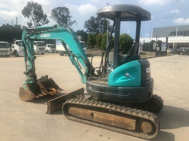 2010 KOBELCO SK35SR -5 1D TRACK MOUNTED EXCAVATOR