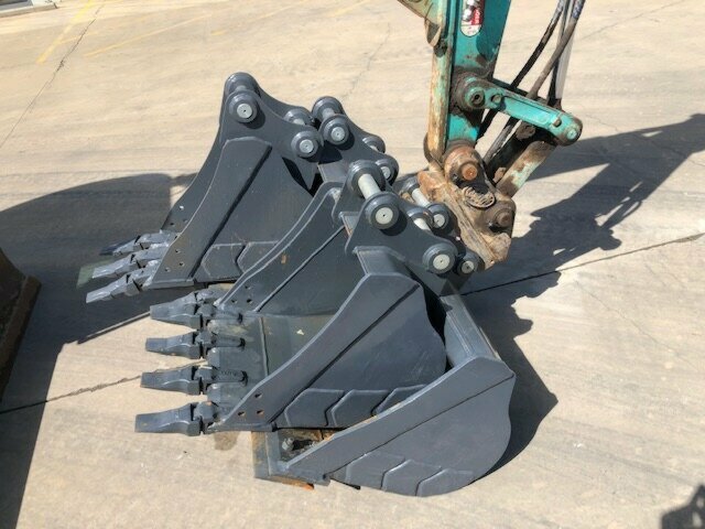 2015 KOBELCO SK35SR -6 TRACK MOUNTED EXCAVATOR