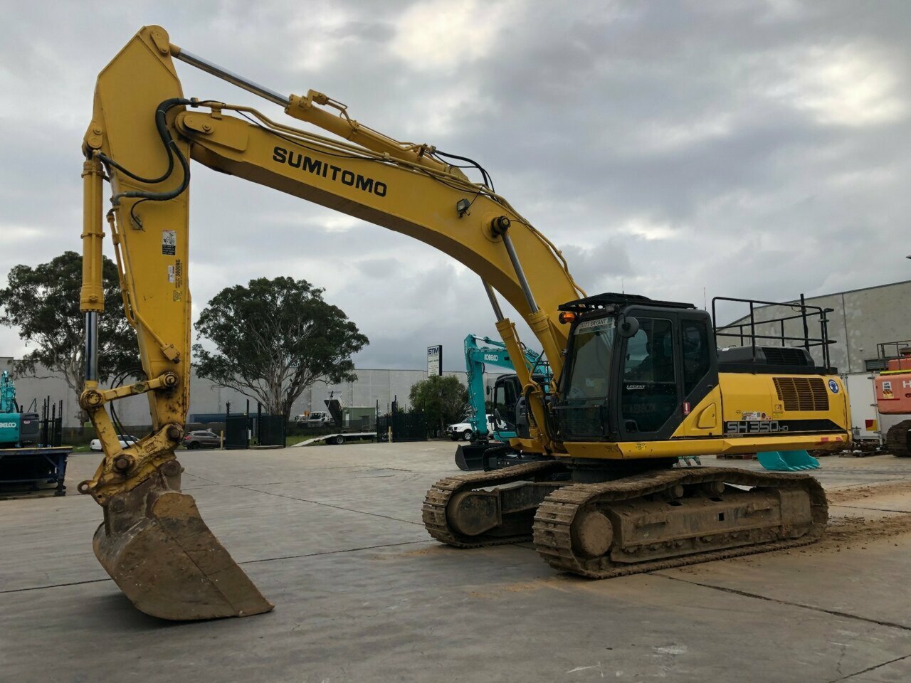 2004 SUMITOMO SH350HD -6 1D TRACK MOUNTED EXCAVATOR