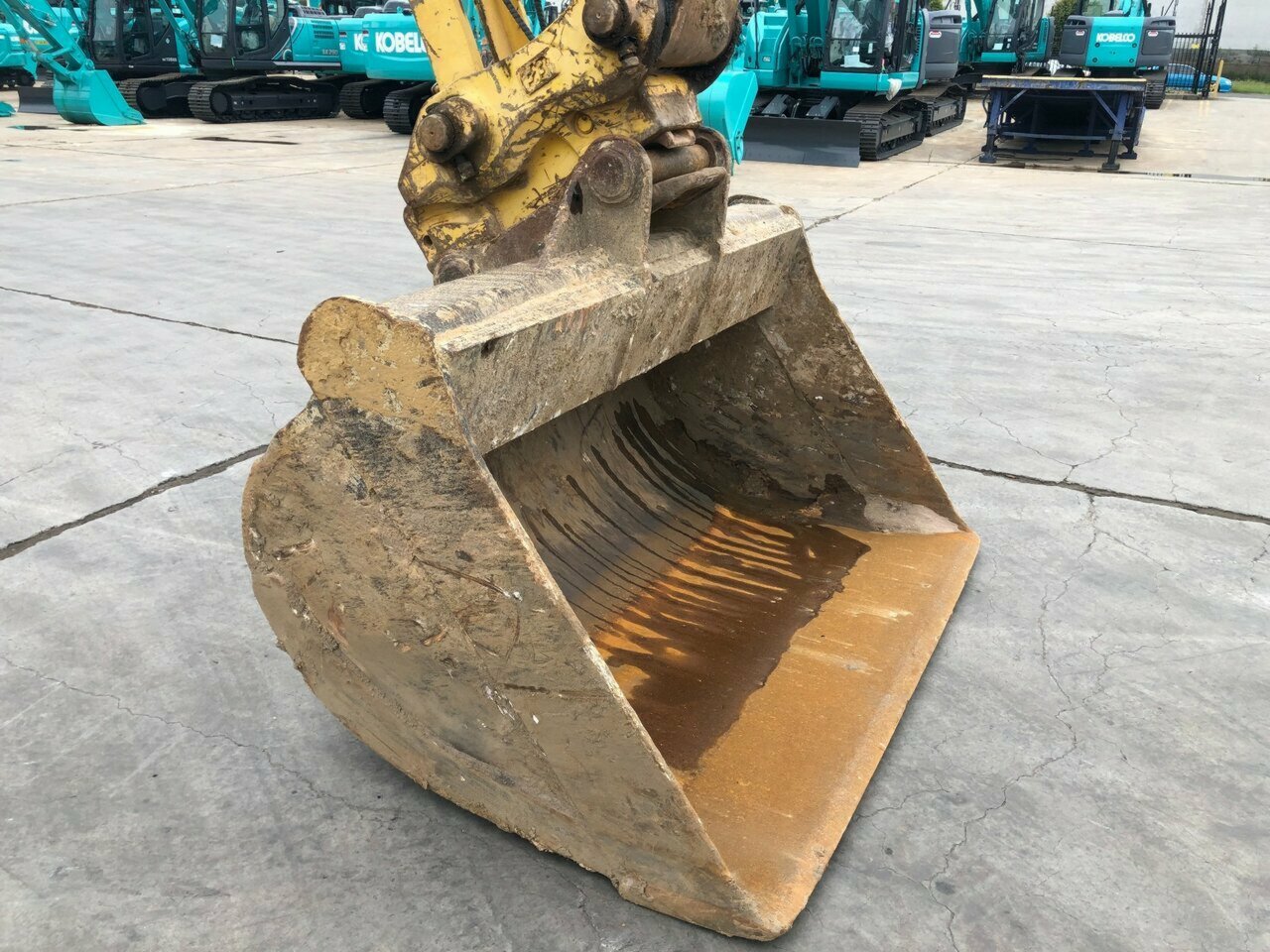 2004 SUMITOMO SH350HD -6 1D TRACK MOUNTED EXCAVATOR