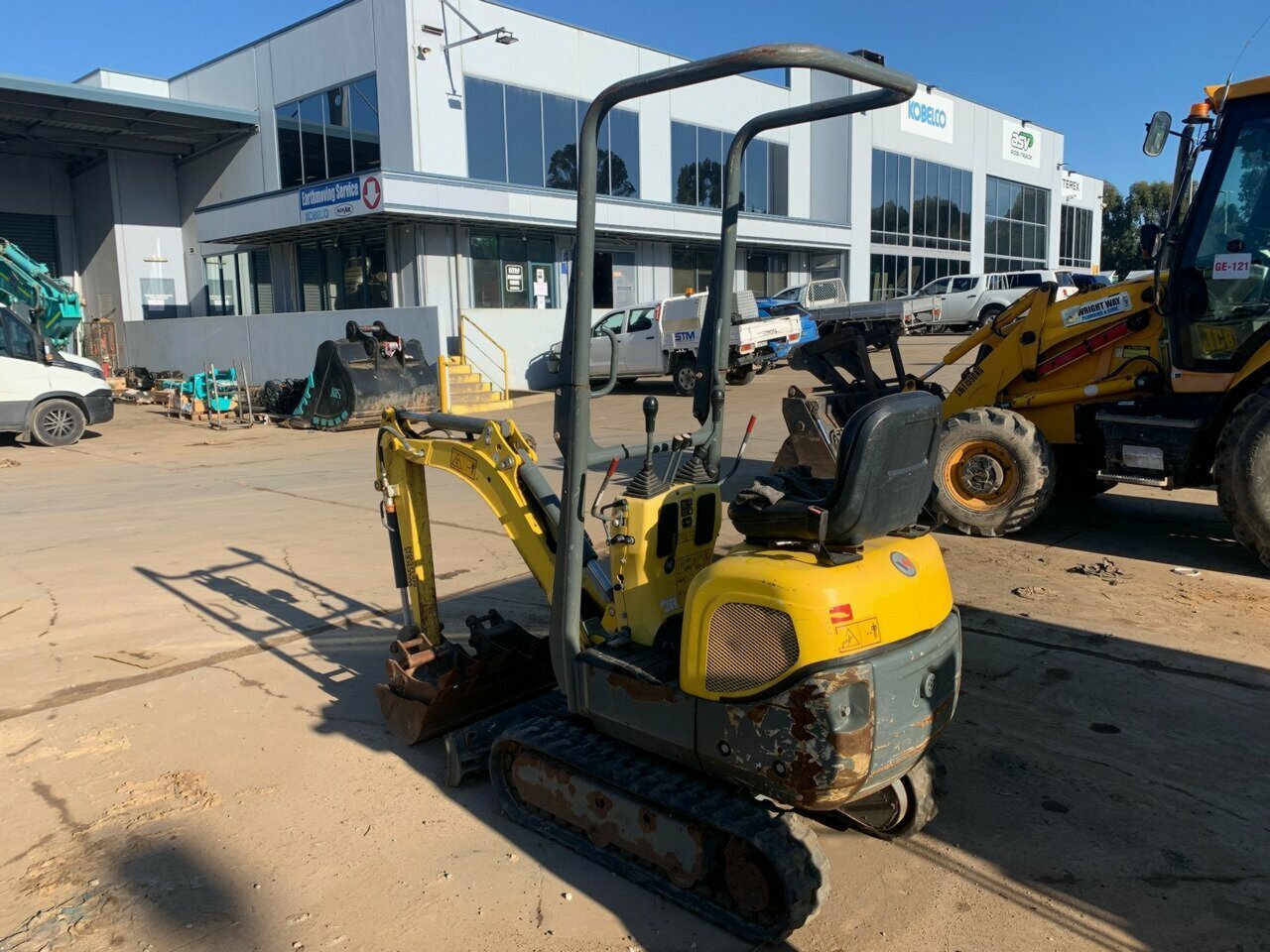 2000 WACKER NEUSON 803 1D TRACK MOUNTED EXCAVATOR