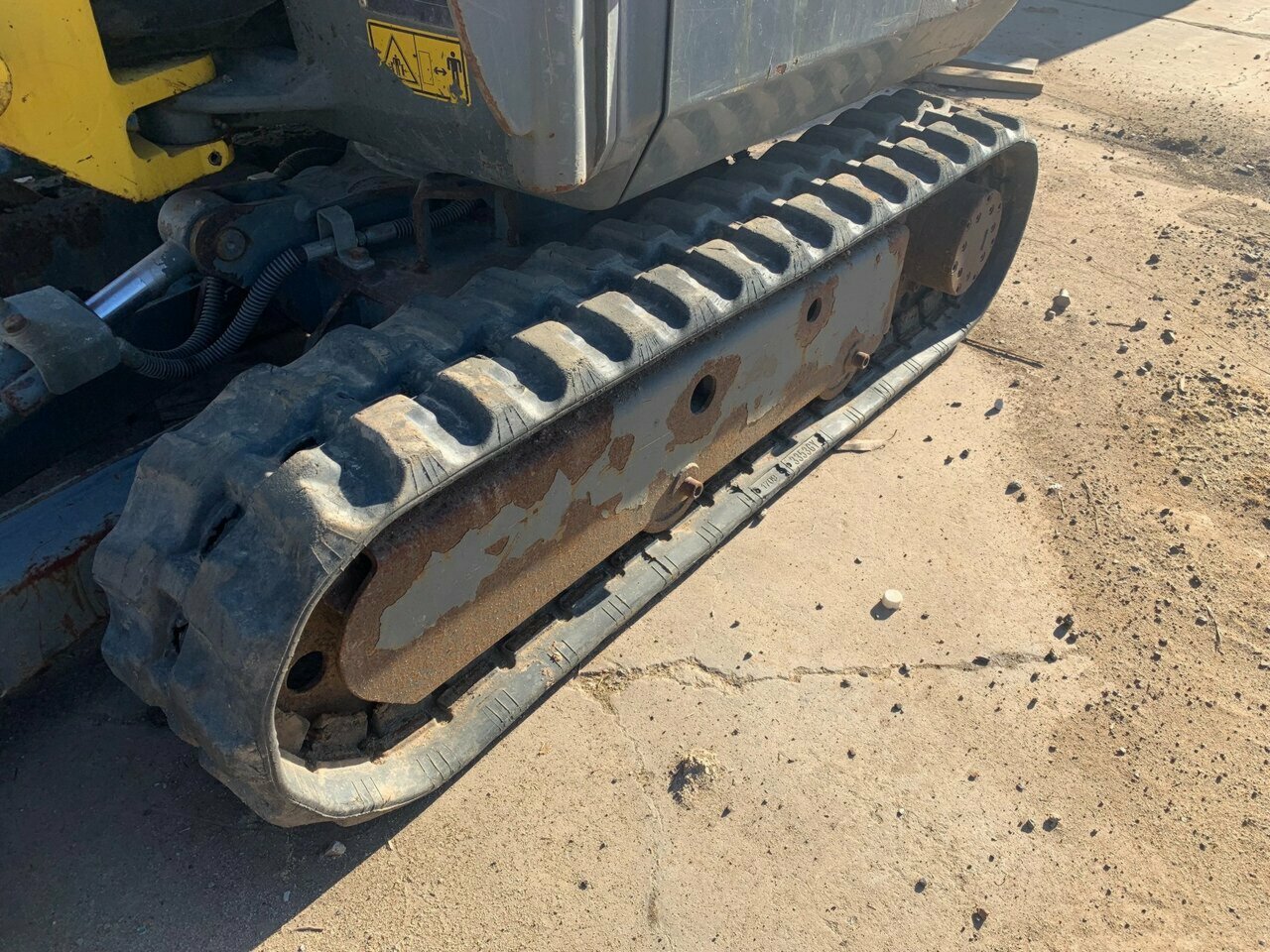 2000 WACKER NEUSON 803 1D TRACK MOUNTED EXCAVATOR