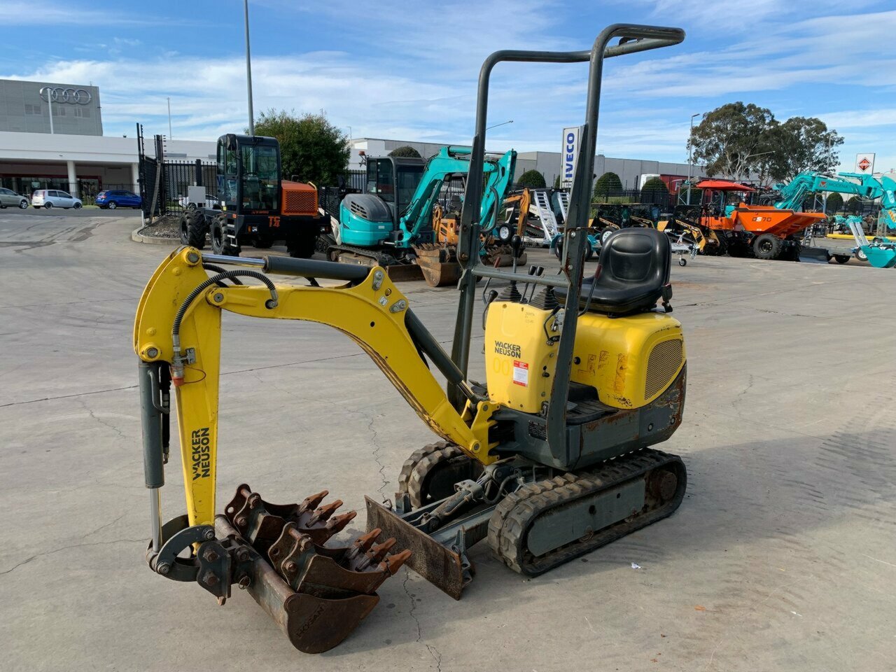 2000 WACKER NEUSON 803 1D TRACK MOUNTED EXCAVATOR