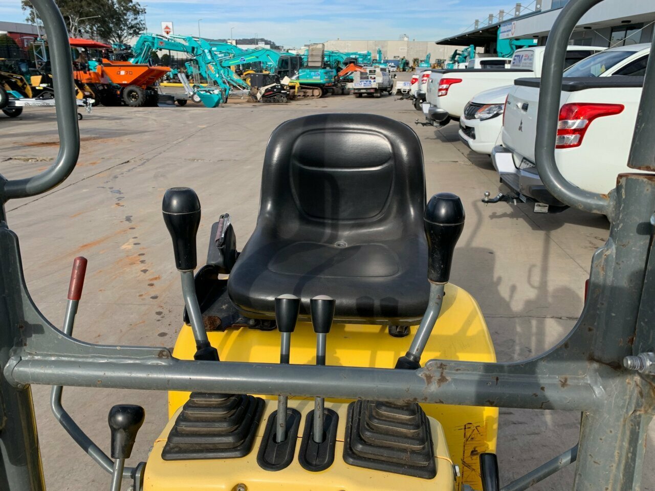 2000 WACKER NEUSON 803 1D TRACK MOUNTED EXCAVATOR