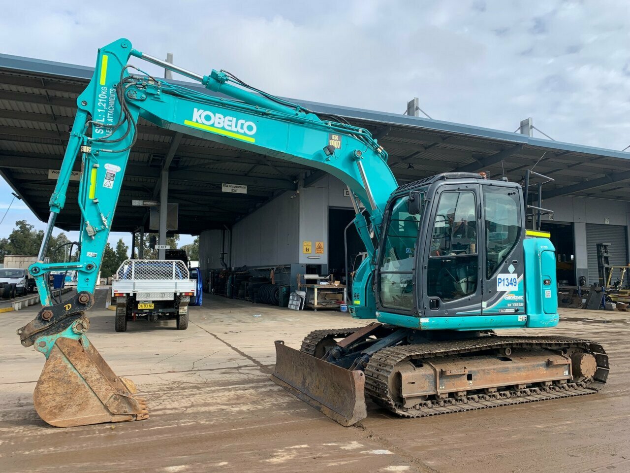 2016 KOBELCO SK135SR -3 1D TRACK MOUNTED EXCAVATOR