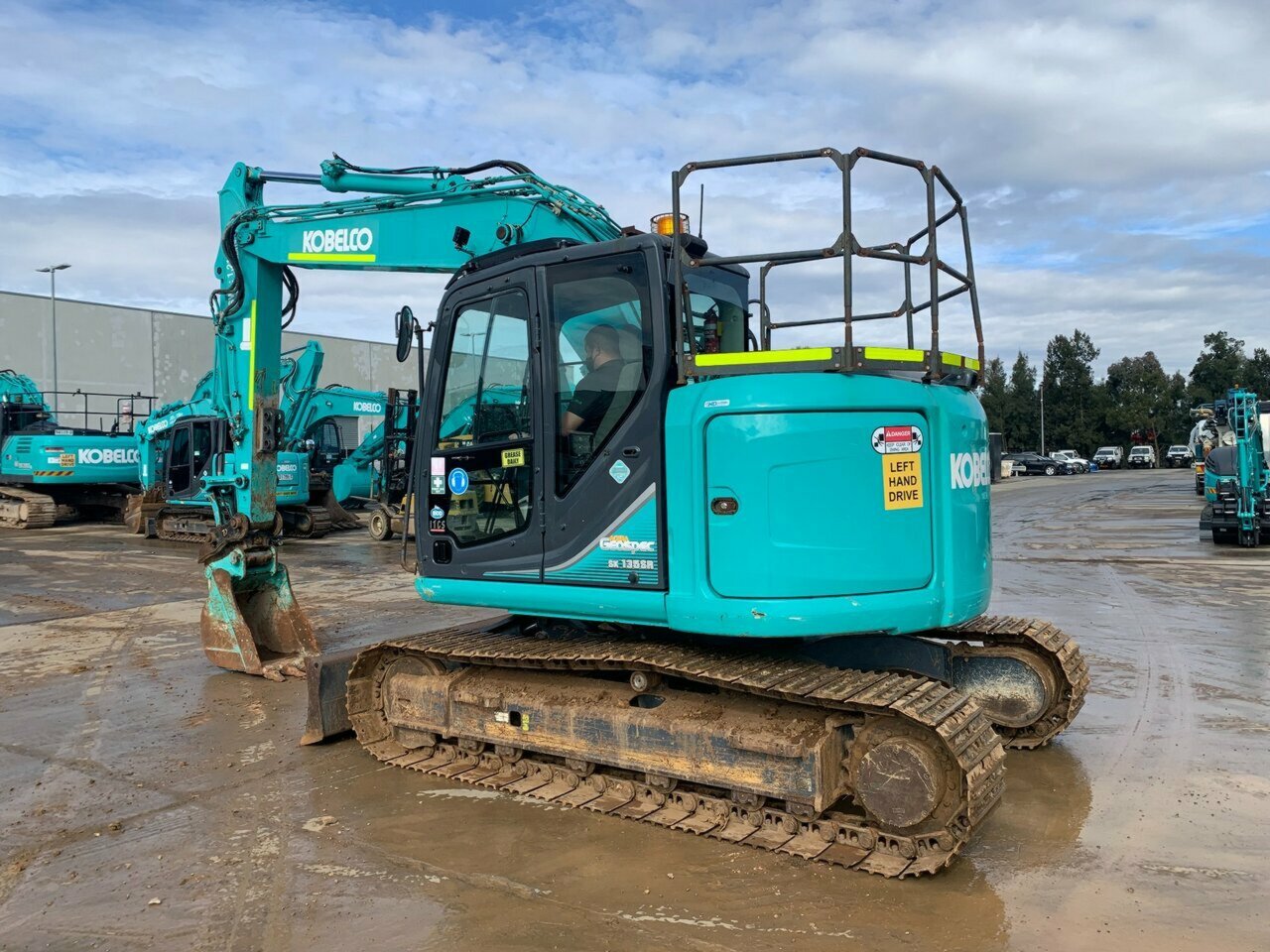 2016 KOBELCO SK135SR -3 1D TRACK MOUNTED EXCAVATOR